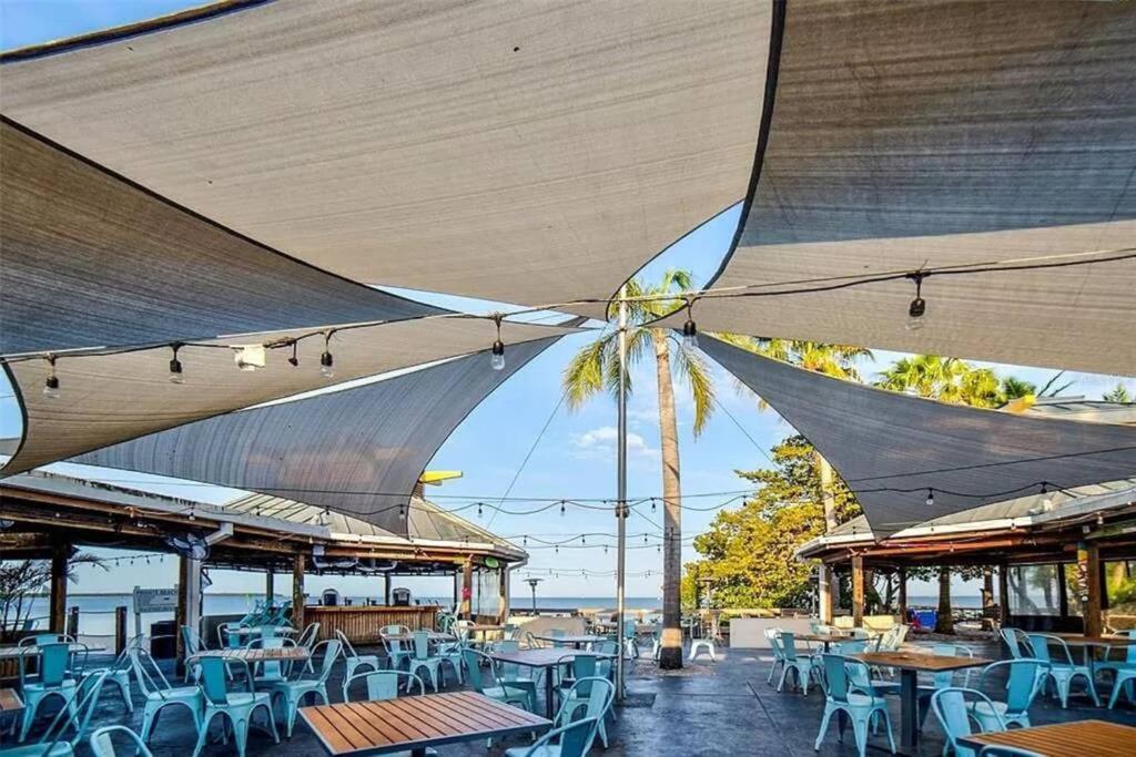 Manatee, Studio202, Beach Steps Away! Pool+Wifi Ruskin Exterior foto