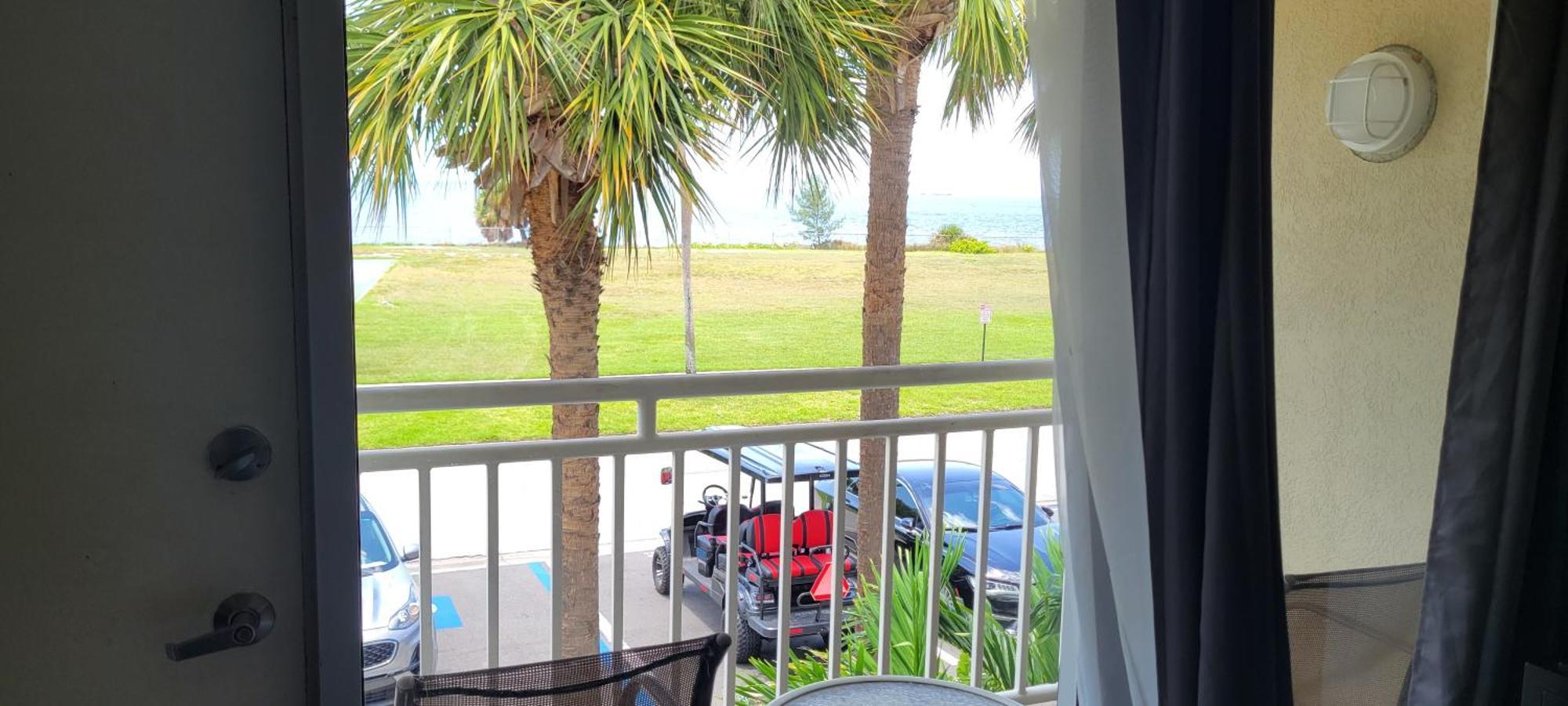 Manatee, Studio202, Beach Steps Away! Pool+Wifi Ruskin Exterior foto